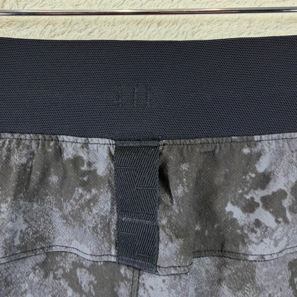 Lululemon License to Train Linerless Shorts 5